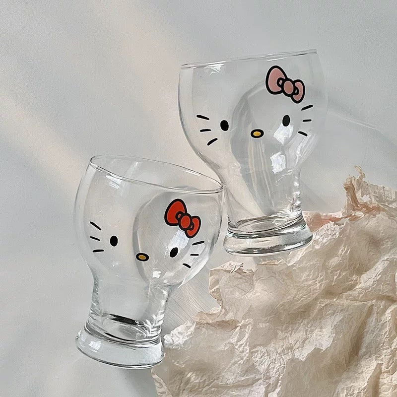 Hello Kitty Heat-Resistant Glass Cup – 450ml Stemmed Mug for Milk, Beer & Juices
