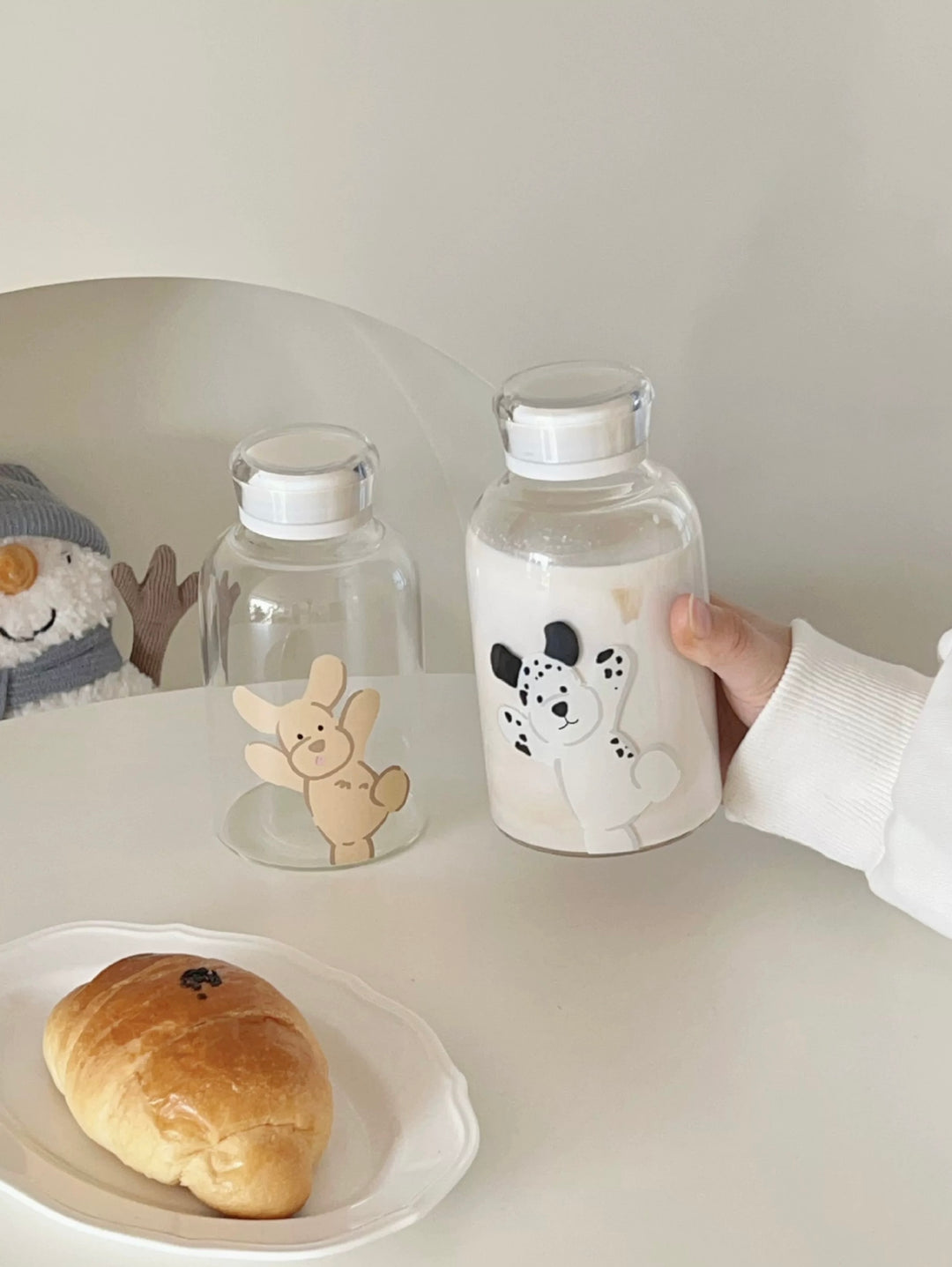 Large-Capacity Borosilicate Glass Bottle – Heat-Resistant, Leakproof & Portable