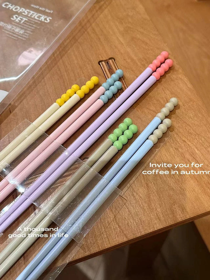 Candy-Colored Alloy Chopsticks 🥢 – Antibacterial, Mold-Resistant, Heat-Resistant & Non-Slip – Set of 5 Pairs for Household Use