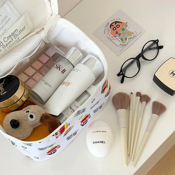 Crayon Shin-chan™ Travel Toiletry & Skincare Bag
Spacious, Multi-Compartment Organizer with Handle – Perfect for Travel & Daily Use