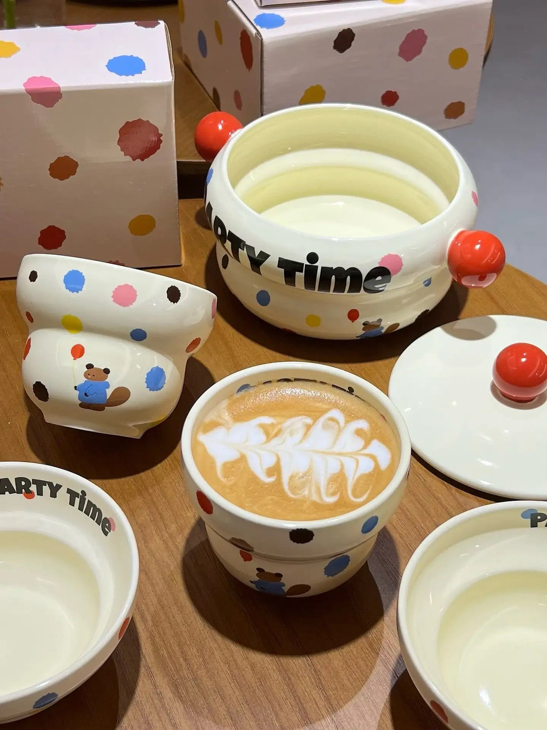 「Party Time」Colorful Bear Ceramic Cream Style Mug & Rice Bowl/ Salad Bowl & Noodle Bowl with Lid