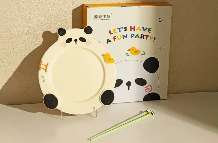 「Animal Party」Ceramic Dish Set Unique Dinnerware for Birthday, Ideal Gift