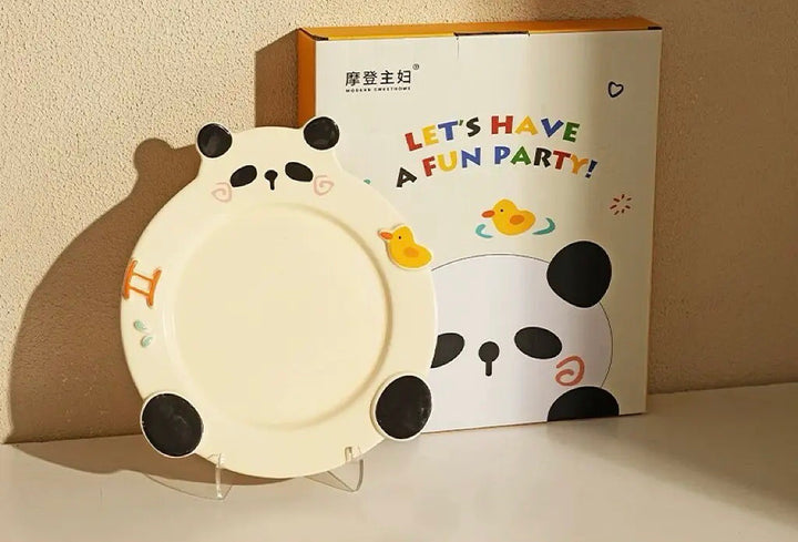 「Animal Party」Ceramic Dish Set Unique Dinnerware for Birthday, Ideal Gift