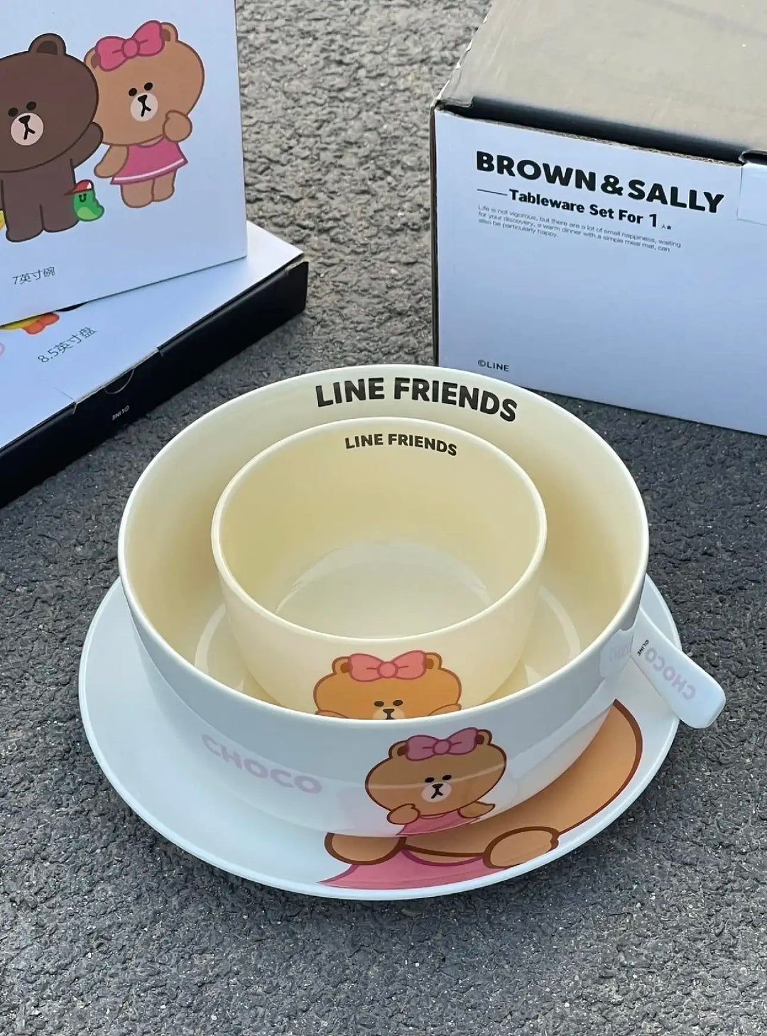 「LINE FRIENDS」Brown Bear 🐻 & Choco Bear 🎀 Ceramic Tableware 4-Piece Set for One, Gift Box with Handle 🎁