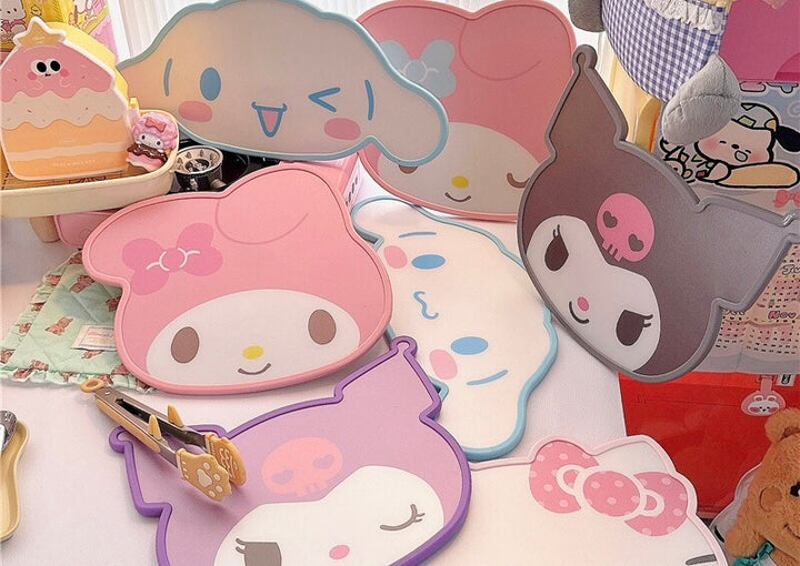 【Sanrio™️】Double-Sided Cutting Board | Mold-Resistant & Antibacterial | Food-Grade Fruit & Vegetable Board