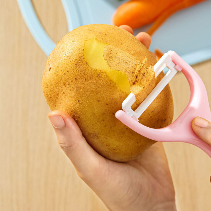 🖍️ Crayon Shin-chan™️ Official Licensed Ceramic Peeler | Kitchen Fruit & Vegetable Peeler