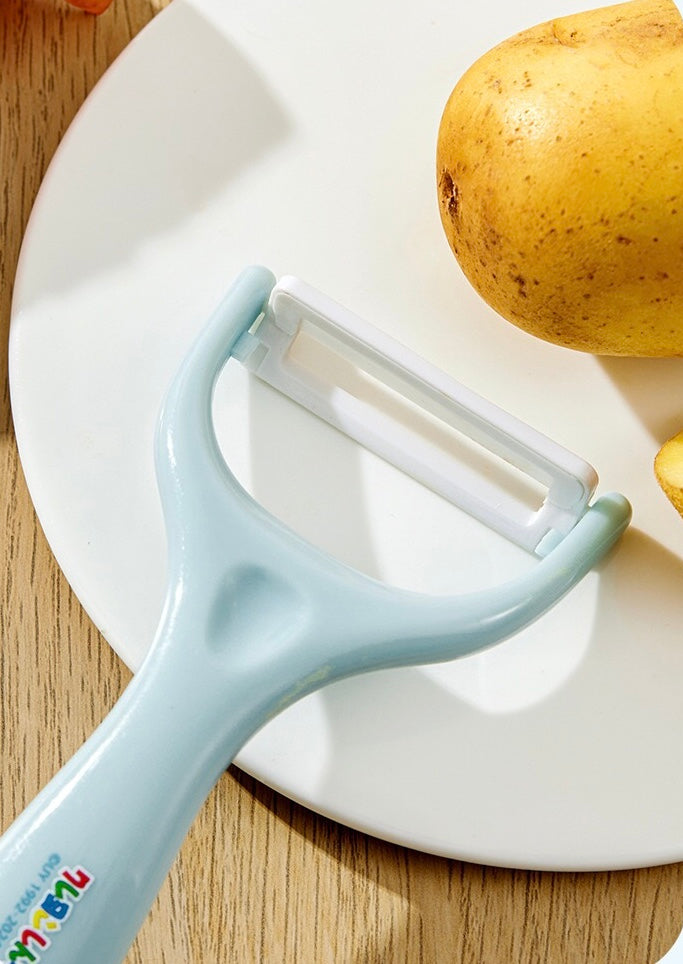 🖍️ Crayon Shin-chan™️ Official Licensed Ceramic Peeler | Kitchen Fruit & Vegetable Peeler