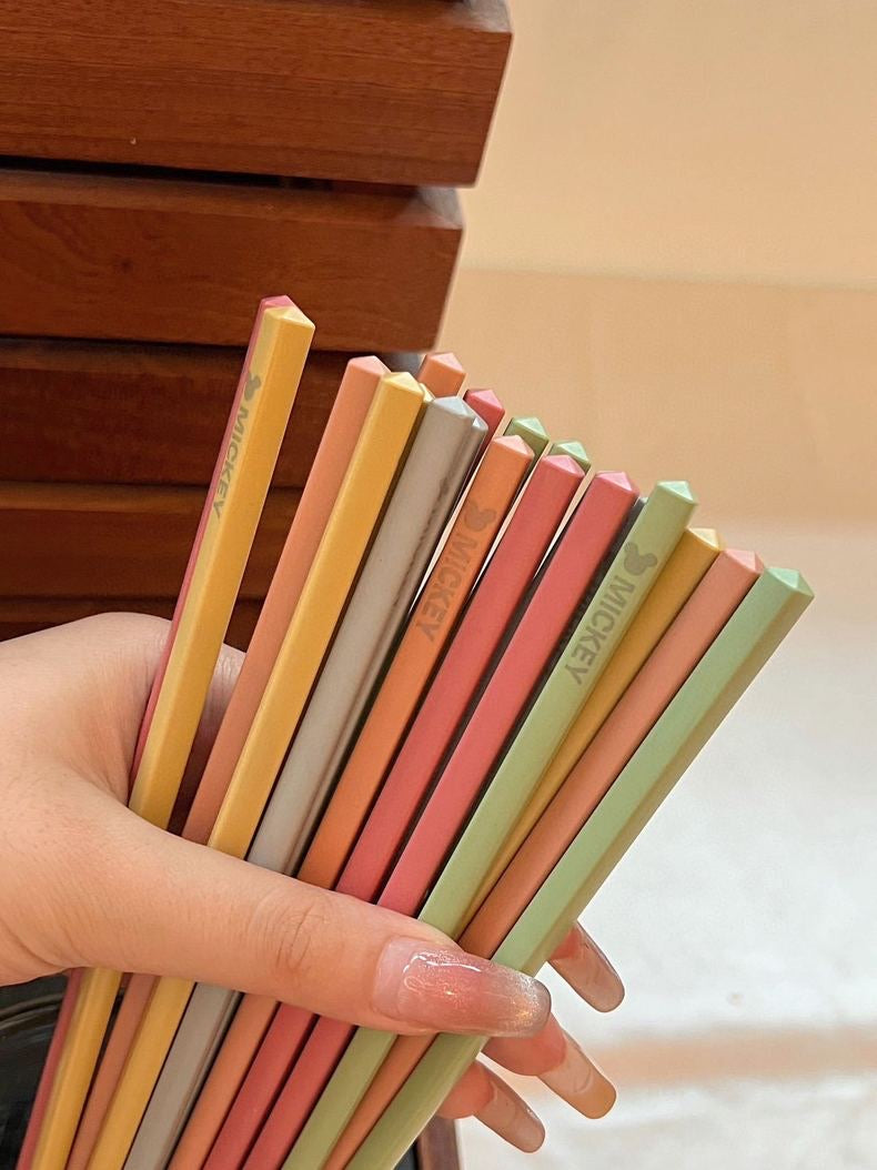 🏰 Disney™️ Alloy Chopsticks SetHeat-Resistant | Antibacterial & Mold-Resistant | Set of 10 Pairs (20 Pieces)