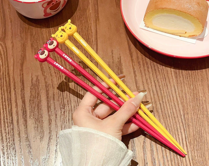 🏰 Disney™️ Antibacterial & Mold-Resistant Chopsticks – Heat-Resistant & Individually Packaged