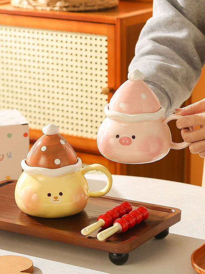 Ceramic Mug with Lid – Cute Pig & Bear Design, Heat Resistant, Microwave & Dishwasher Safe
