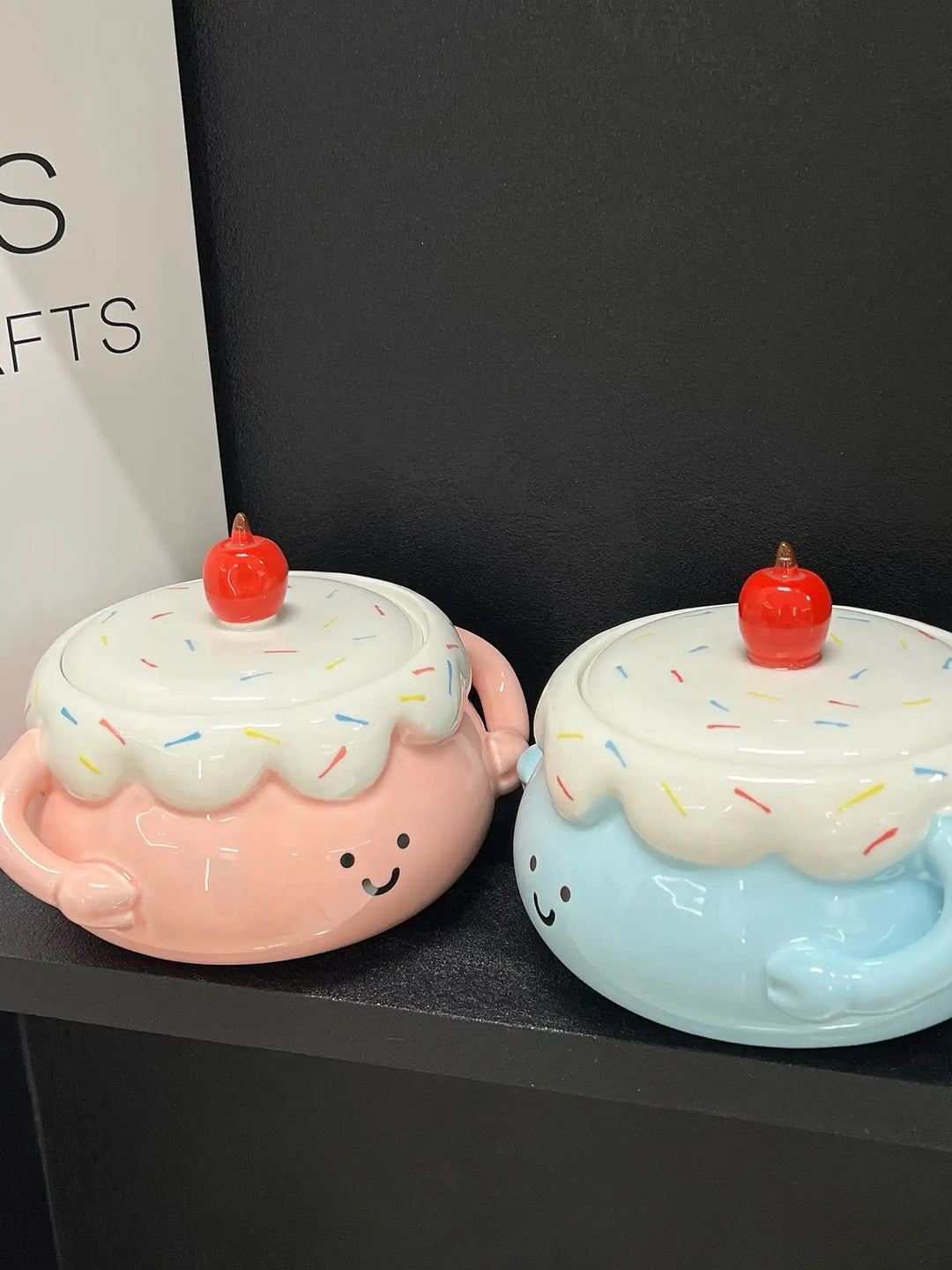 🍰🍒 Chubby Ceramic Stew Pot| Single-Serve Underglaze Lidded Soup Bowl with Double Handles
