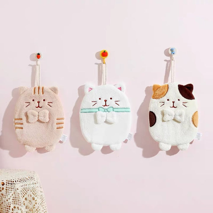 Cute Cat Coral Fleece Hanging Hand Towel – Soft, Absorbent & Quick-Drying
