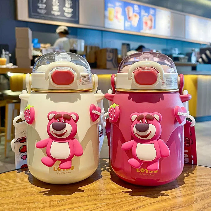 🍓 Strawberry Bear™ Officially Licensed – Space Capsule Insulated Cup | Dual-Drink Straw Lid | Wearable Crossbody Design