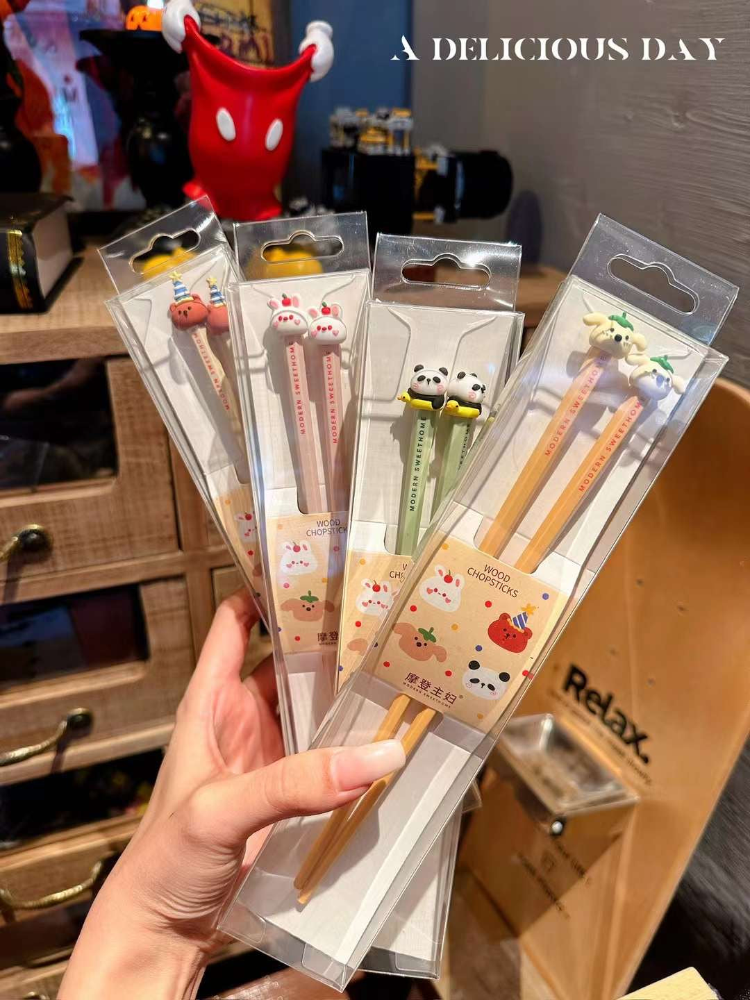 「Macaron-Colored Alloy Chopsticks 」1Pair Cartoon Animal, High Temperature Sterilizable, Non-slip Chopsticks