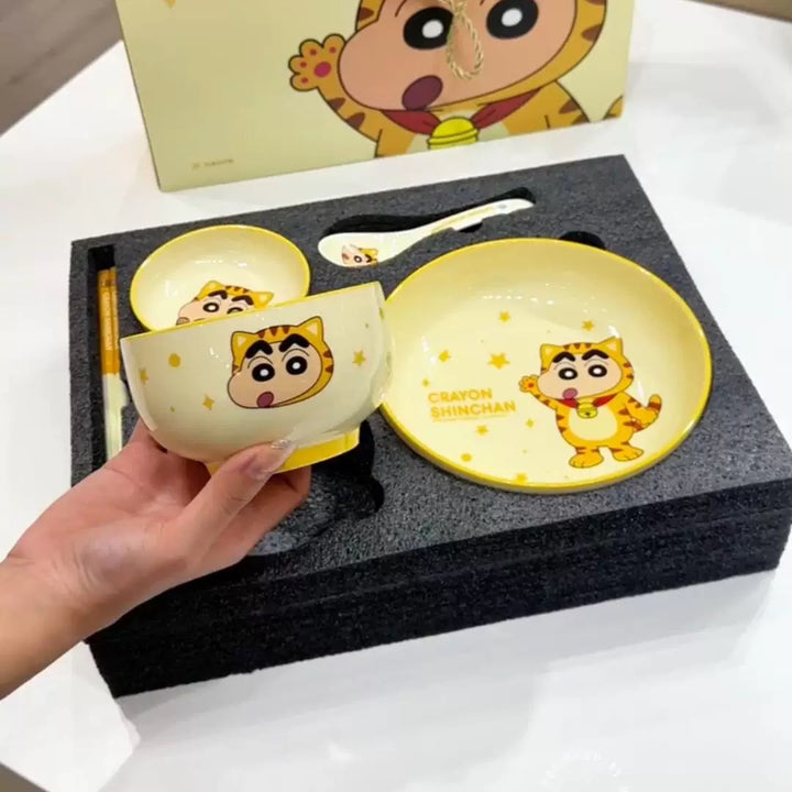 🖍️ Crayon Shin-chan Solo Dining Set — Animal Series 🐸🐼🐯🐊 Ceramic Bowl & Plate Set with Gift Box 🎁
