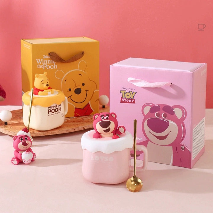 Disney™️ Lotso 🍓 & Winnie the Pooh Lidded Mug With Lid, Spoon & Gift Box