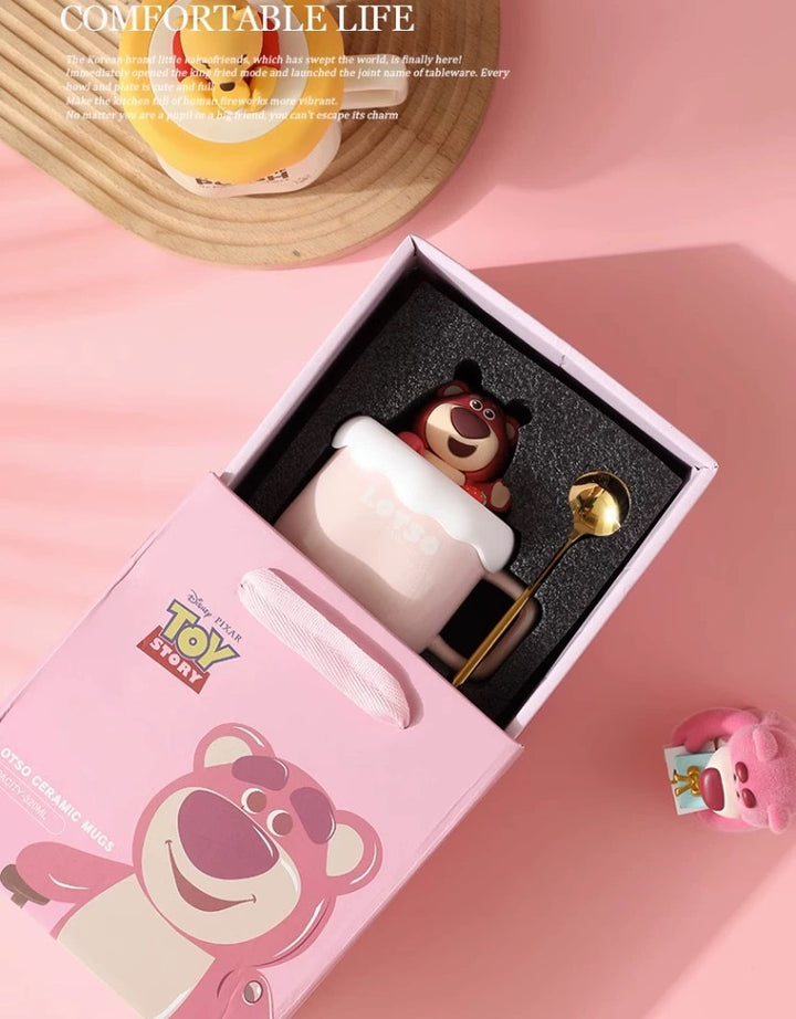 Disney™️ Lotso 🍓 & Winnie the Pooh Lidded Mug With Lid, Spoon & Gift Box
