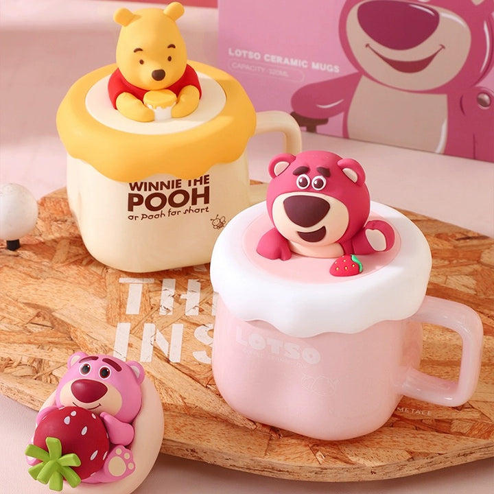 Disney™️ Lotso 🍓 & Winnie the Pooh Lidded Mug With Lid, Spoon & Gift Box