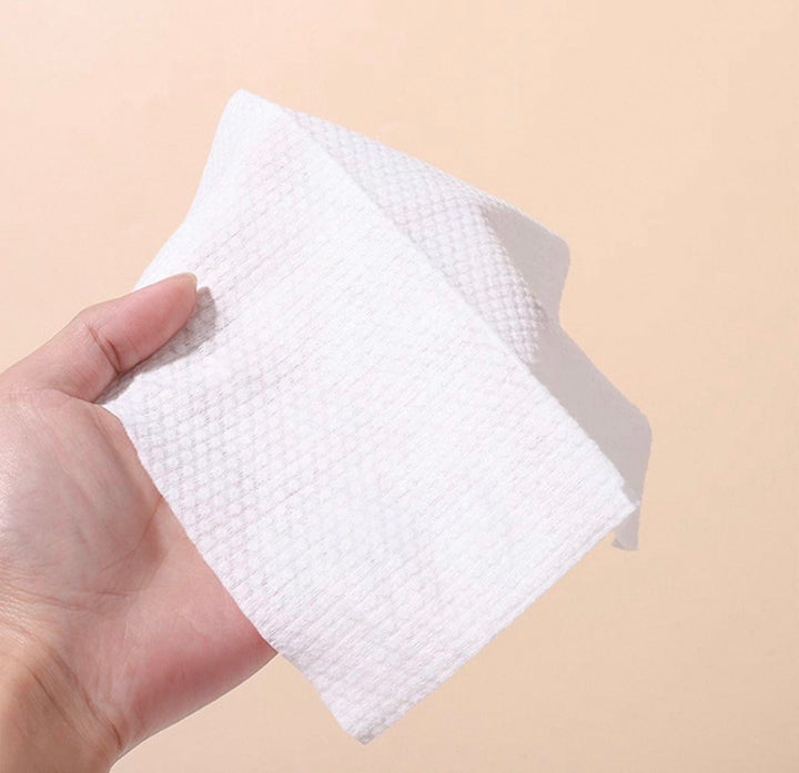 『 Sanrio™️ Disposable Face Towels 』600g Family Pack | Soft Cotton Hanging Facial Wipes | Dry & Wet Use Towels